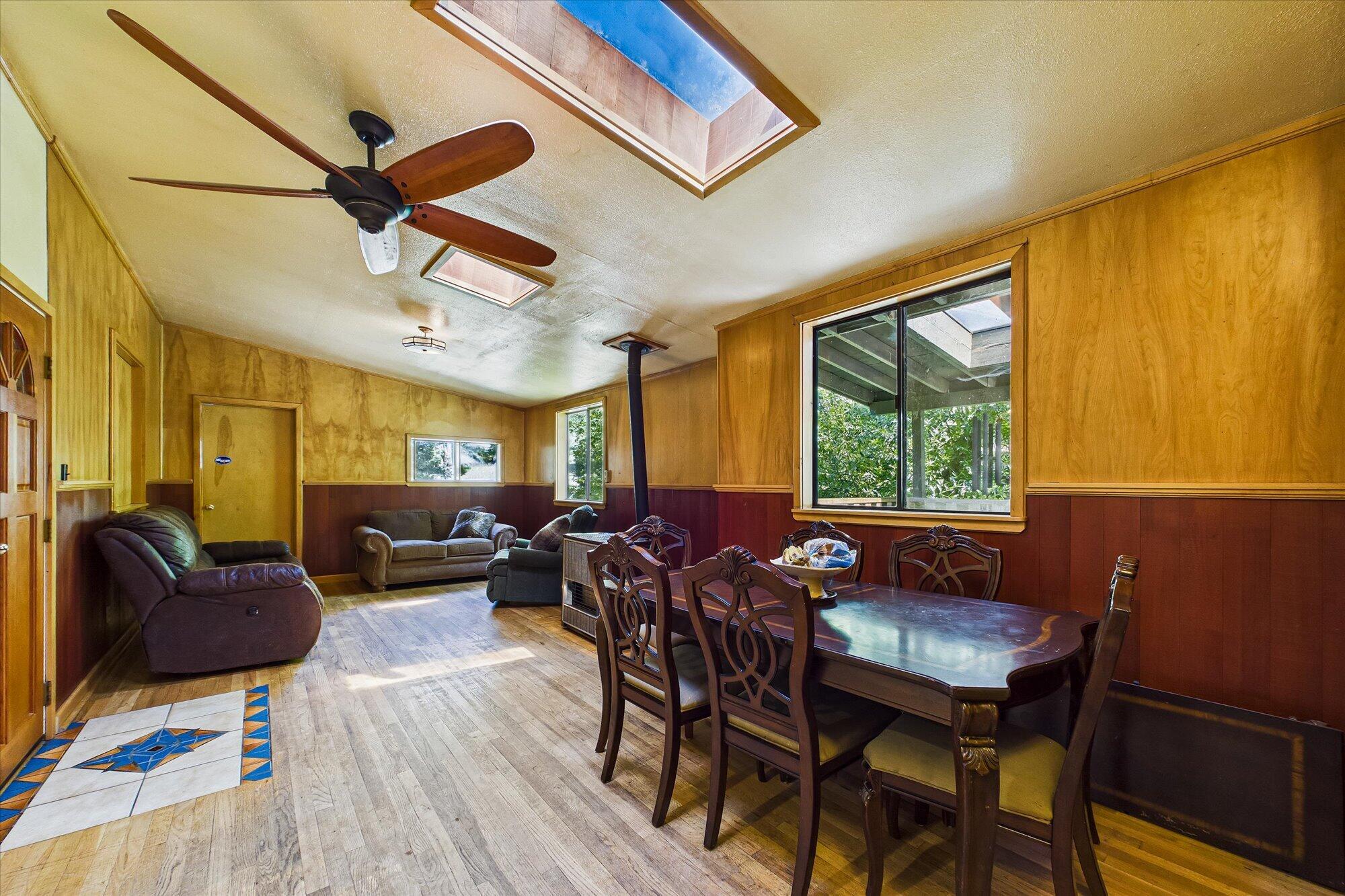 3450 Laytonville Dos Rios Road