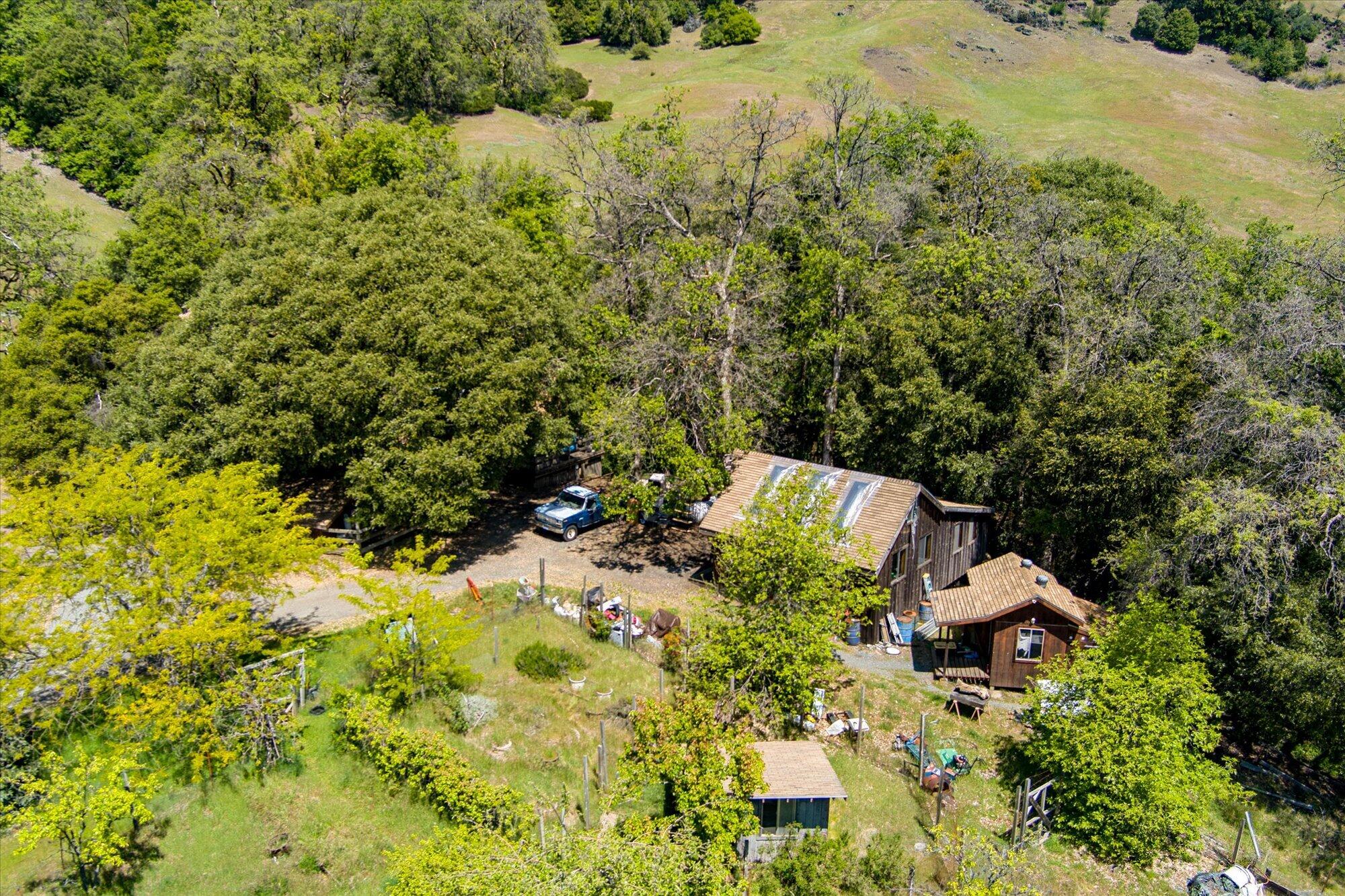 3450 Laytonville Dos Rios Road