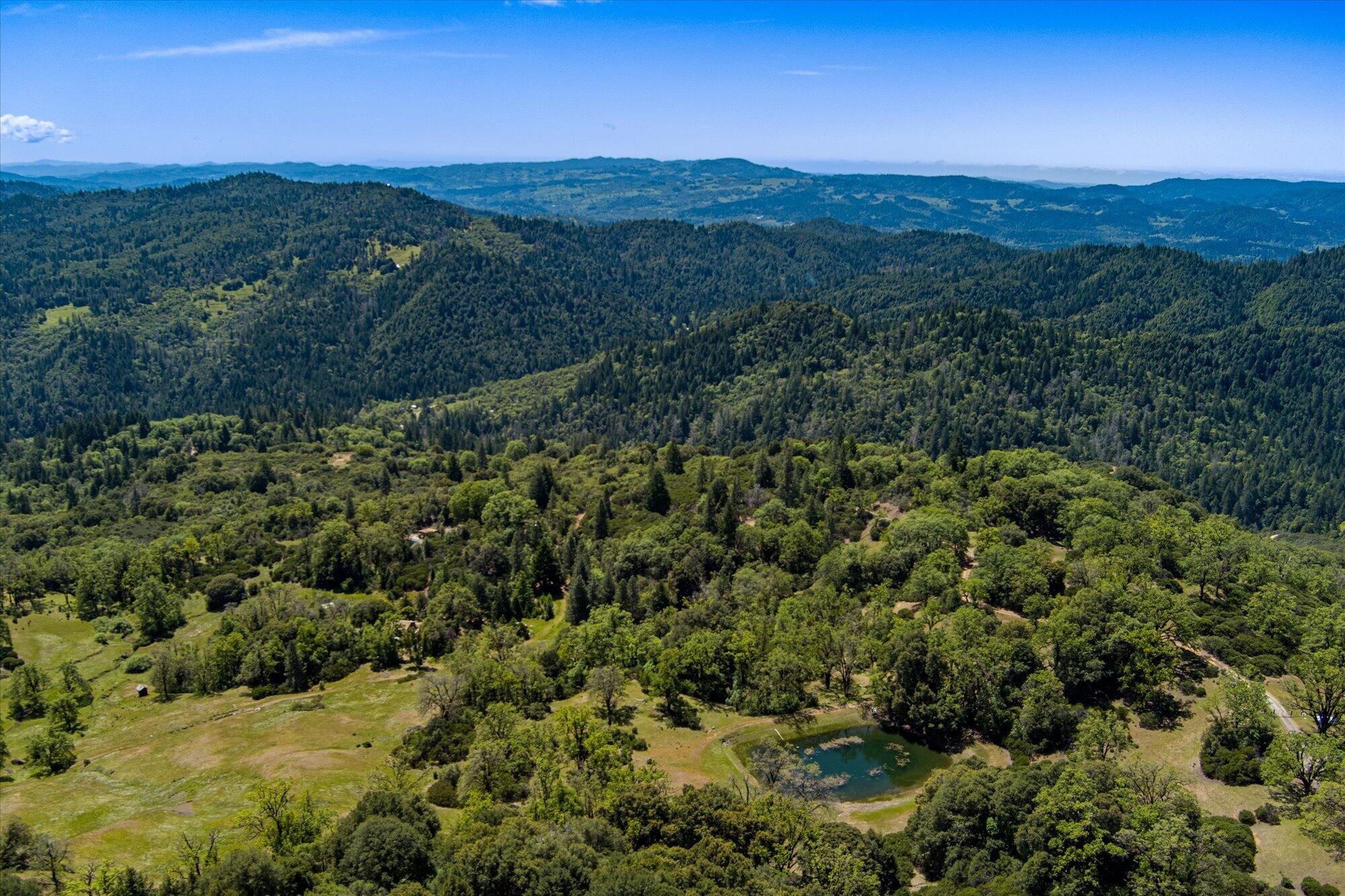 3450 Laytonville Dos Rios Road
