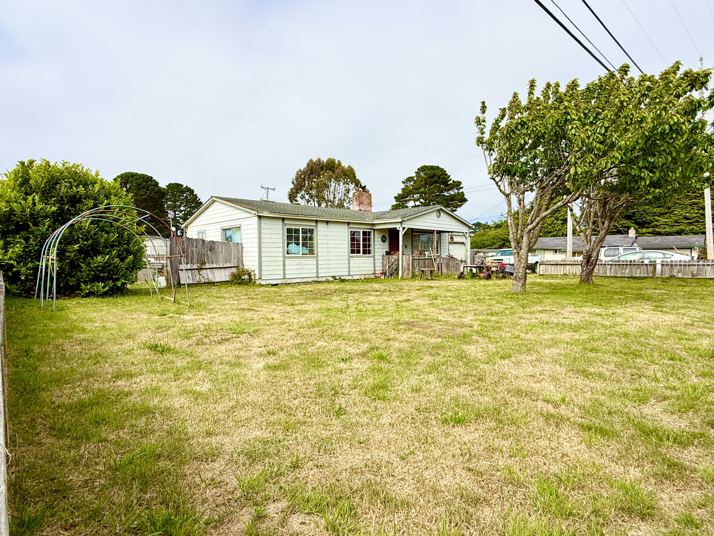 991 Mary Road, McKinleyville