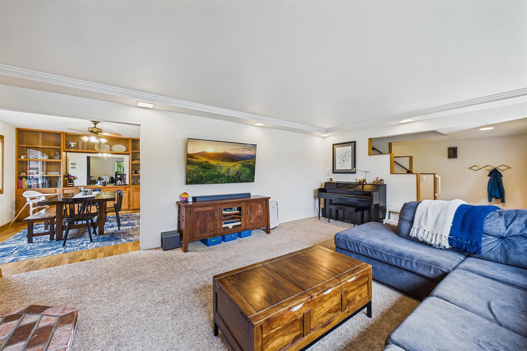 6262 Lee Ann Drive