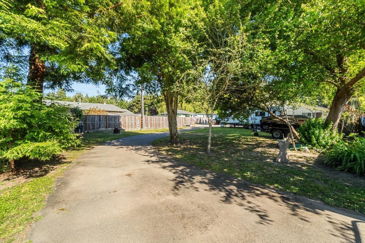 2075 Simmons Road