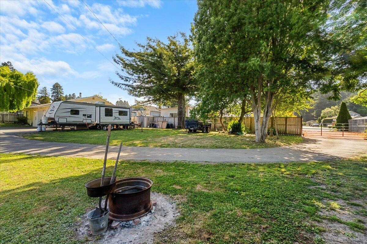 2075 Simmons Road