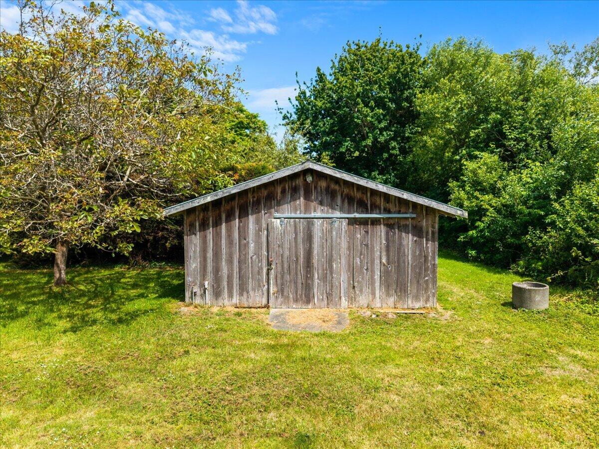 1234 Rose Avenue