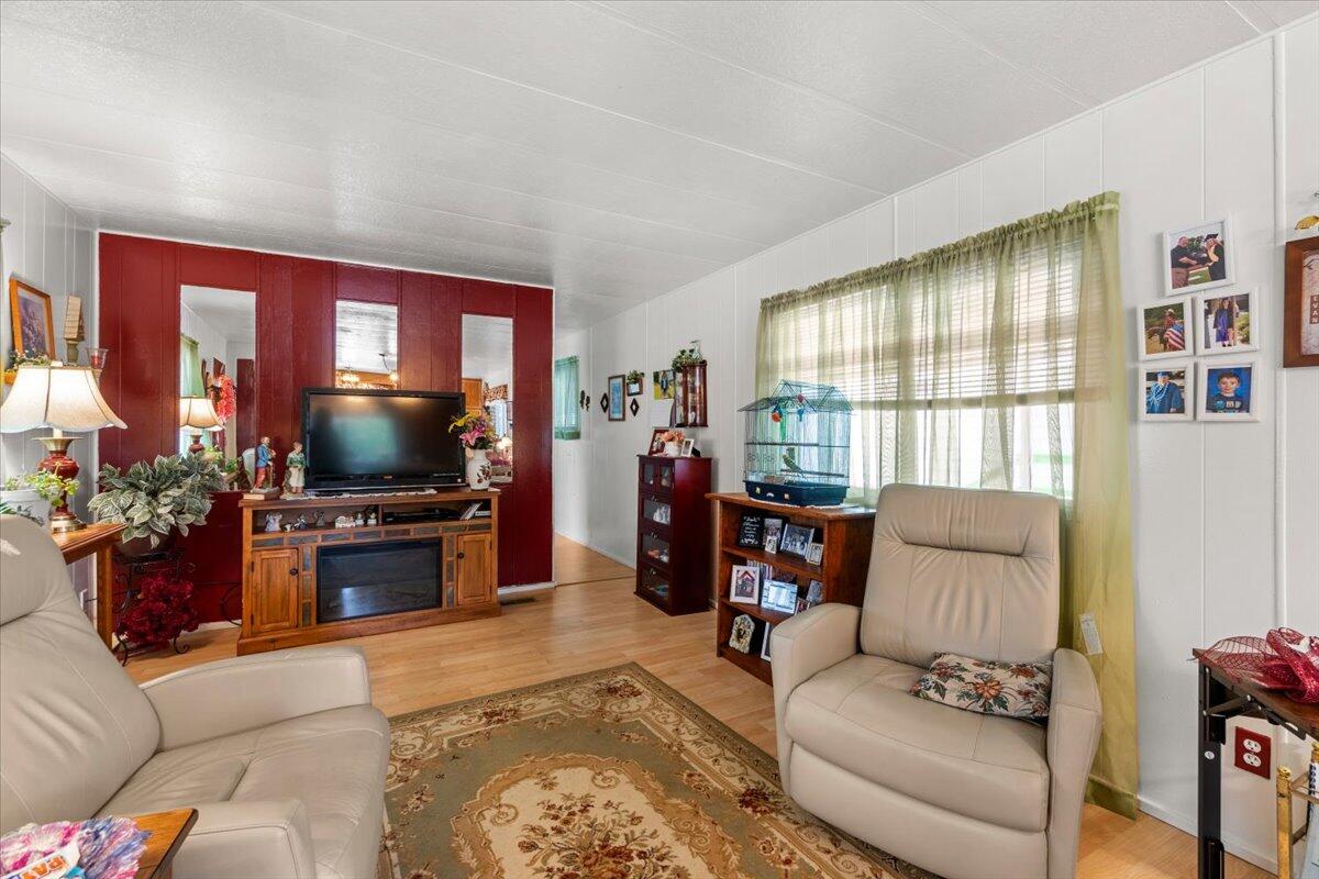 4361 Percheron Lane 4361