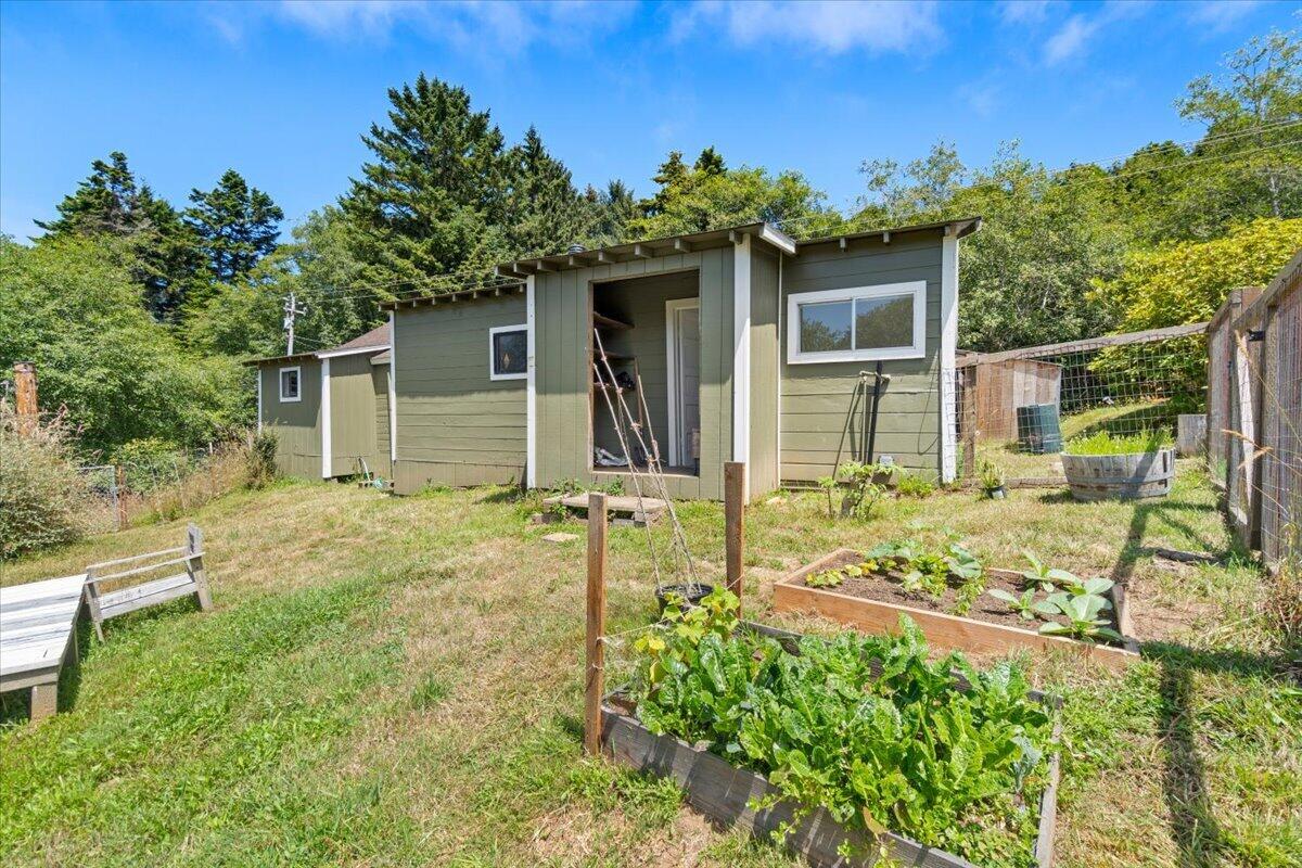 3466/3470 Dows Prairie Road, McKinleyville