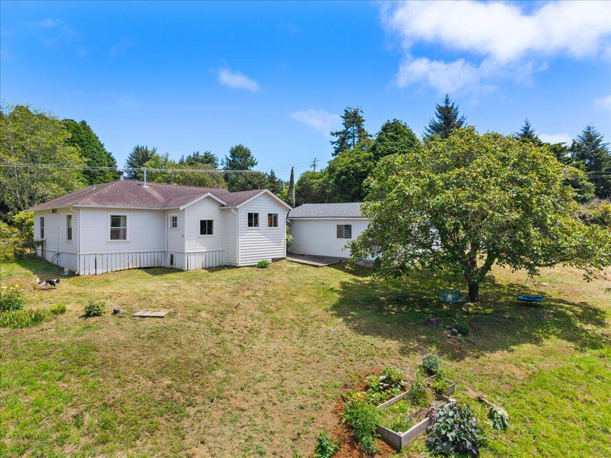 3466/3470 Dows Prairie Road, McKinleyville