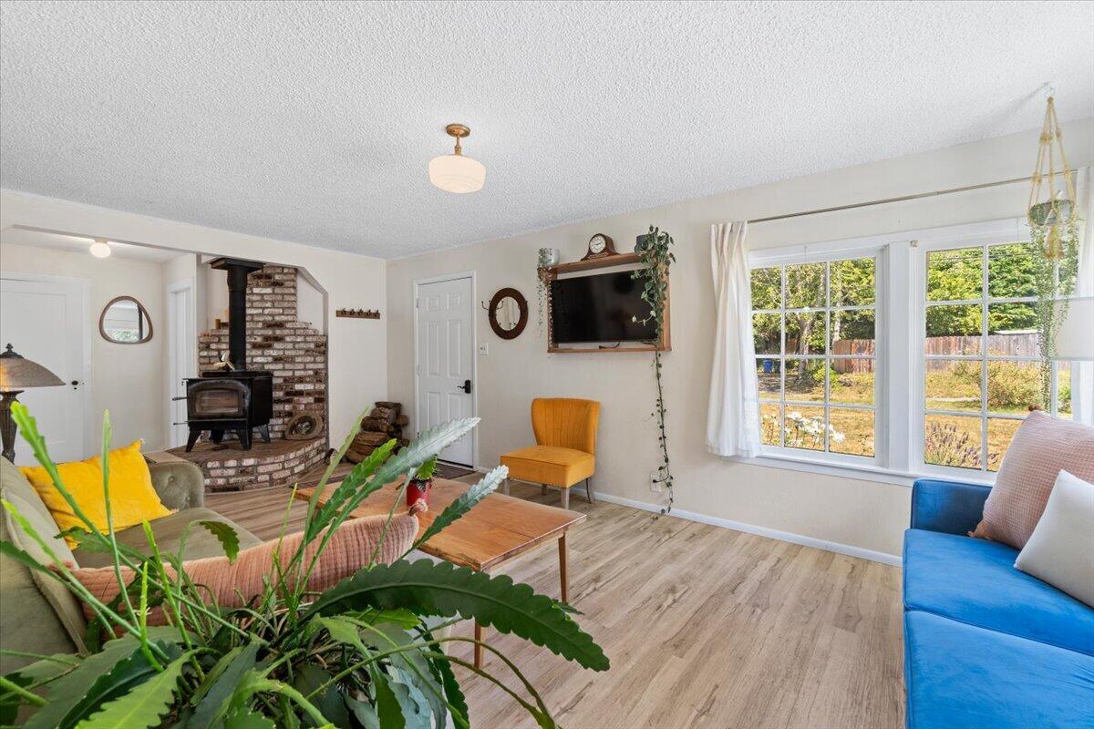3466/3470 Dows Prairie Road, McKinleyville
