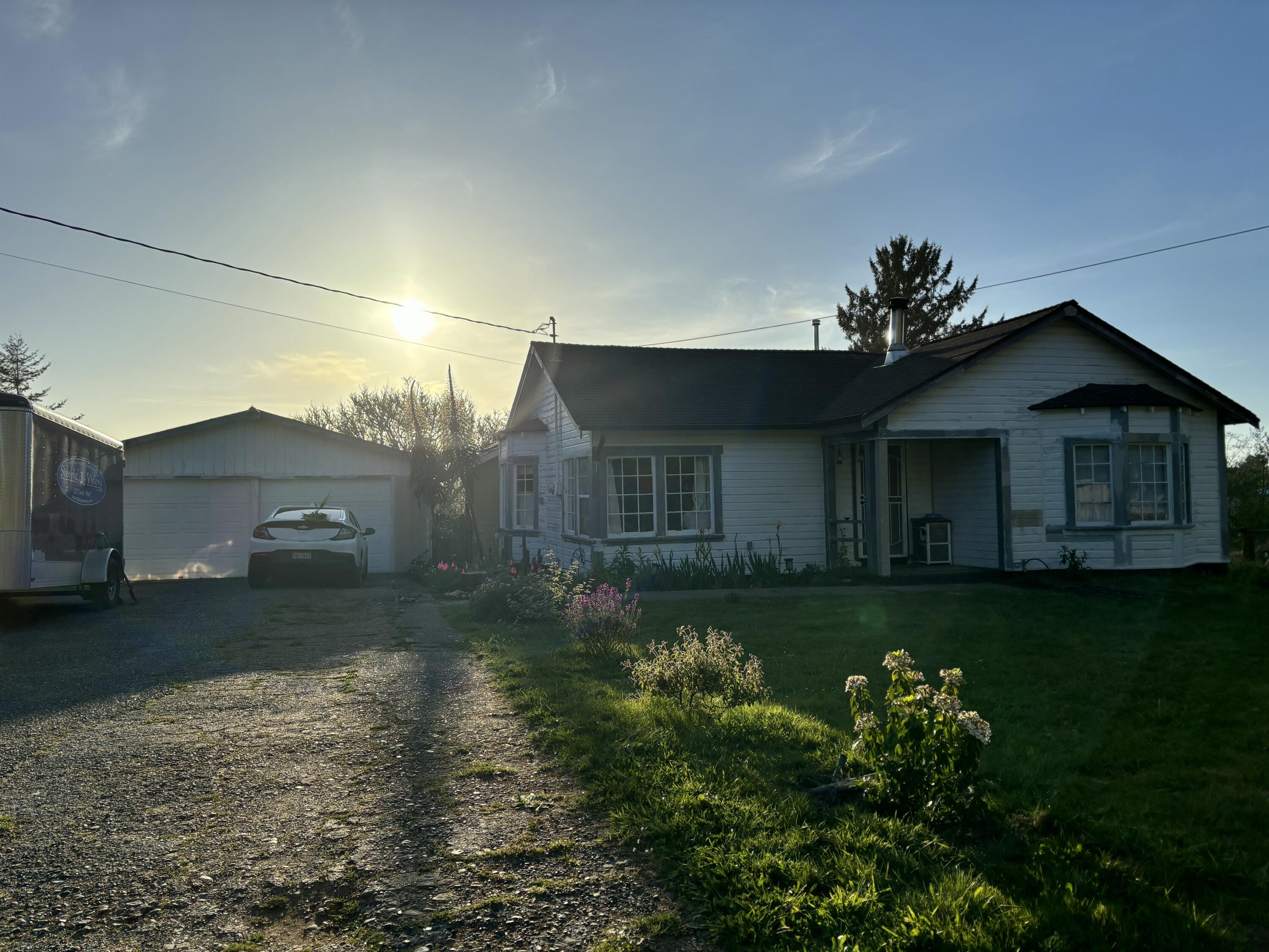 3466/3470 Dows Prairie Road, McKinleyville