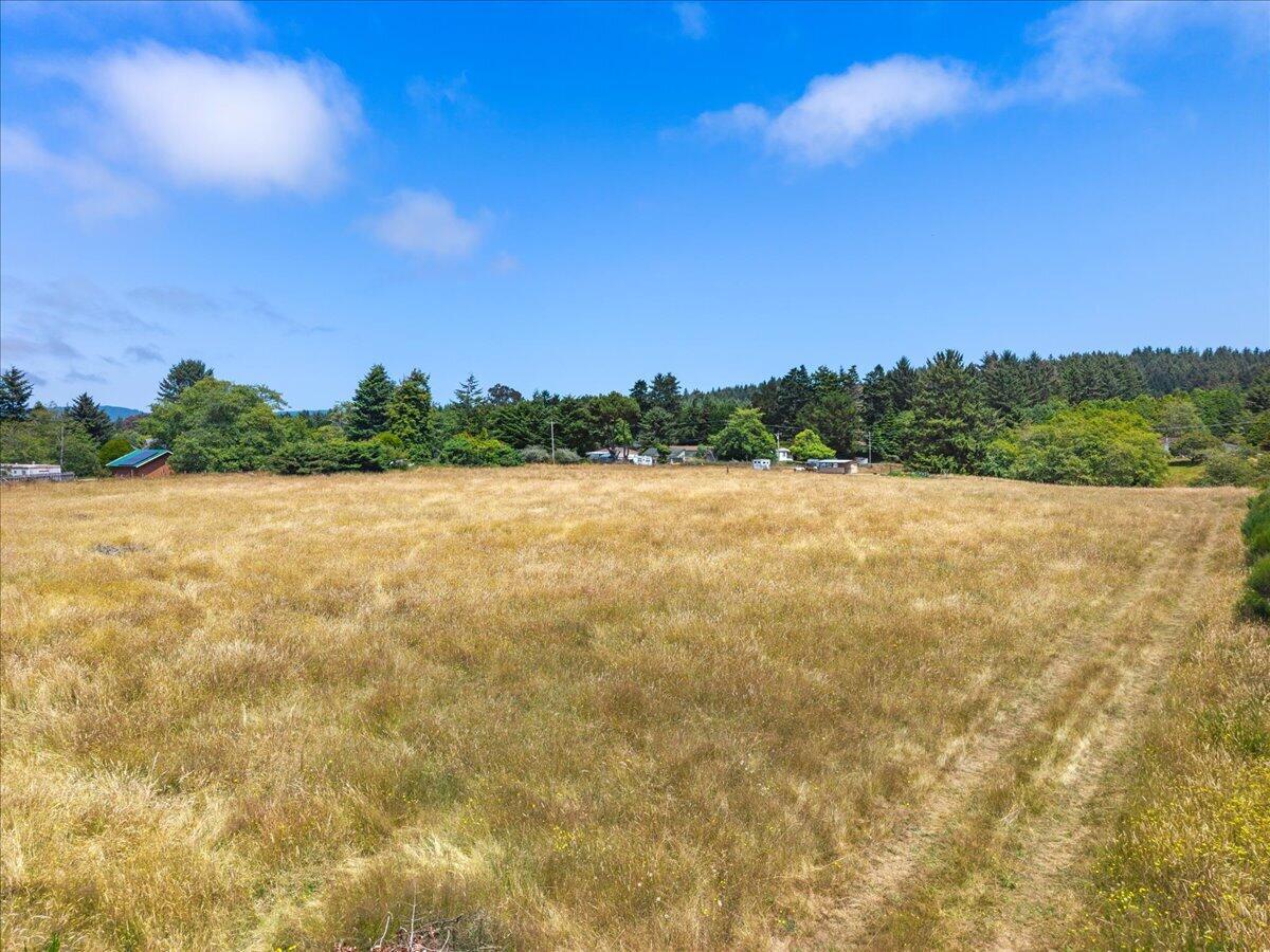 3466/3470 Dows Prairie Road, McKinleyville