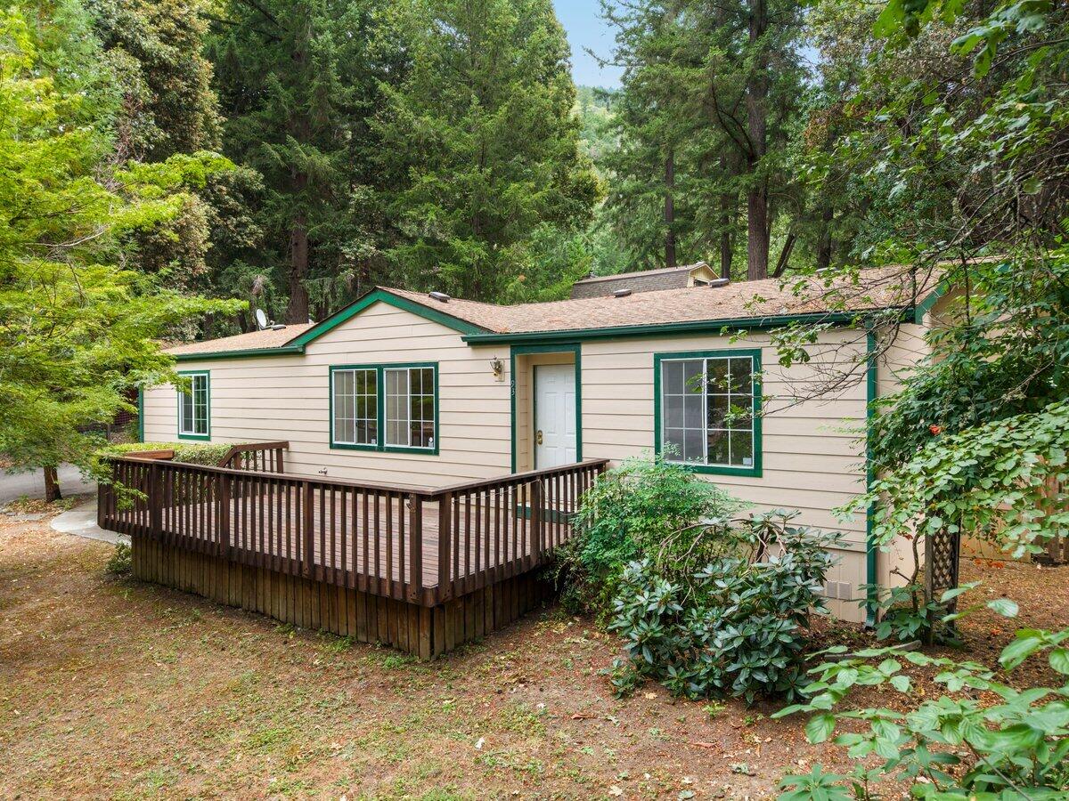 93 Sunset Lane