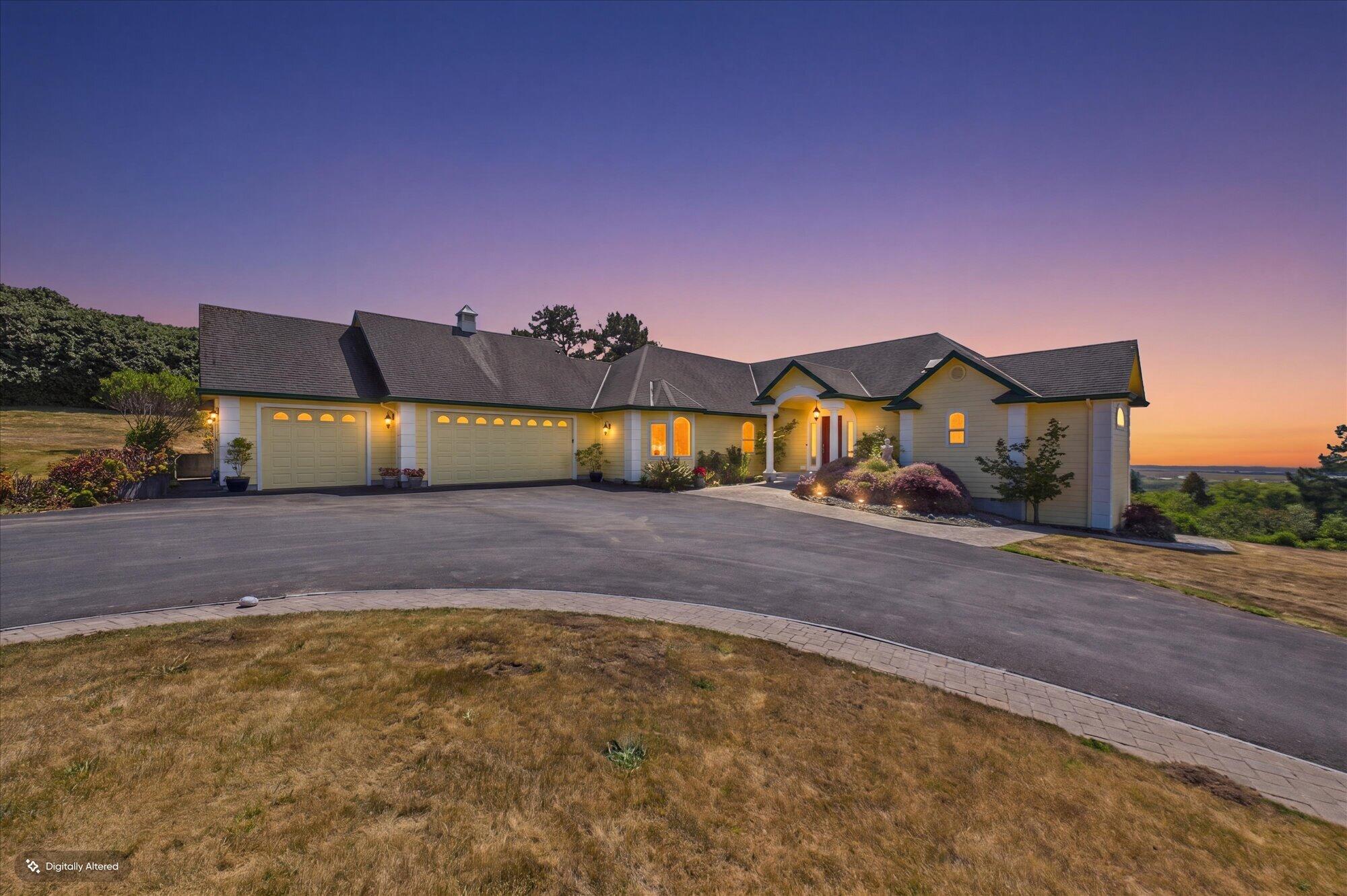 915 Vista Drive, McKinleyville
