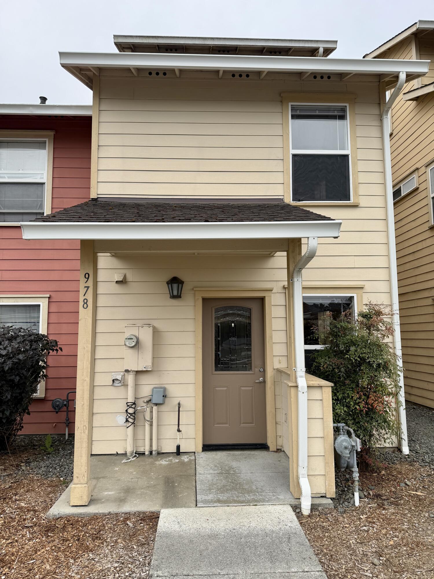 978 Courtyard Circle
