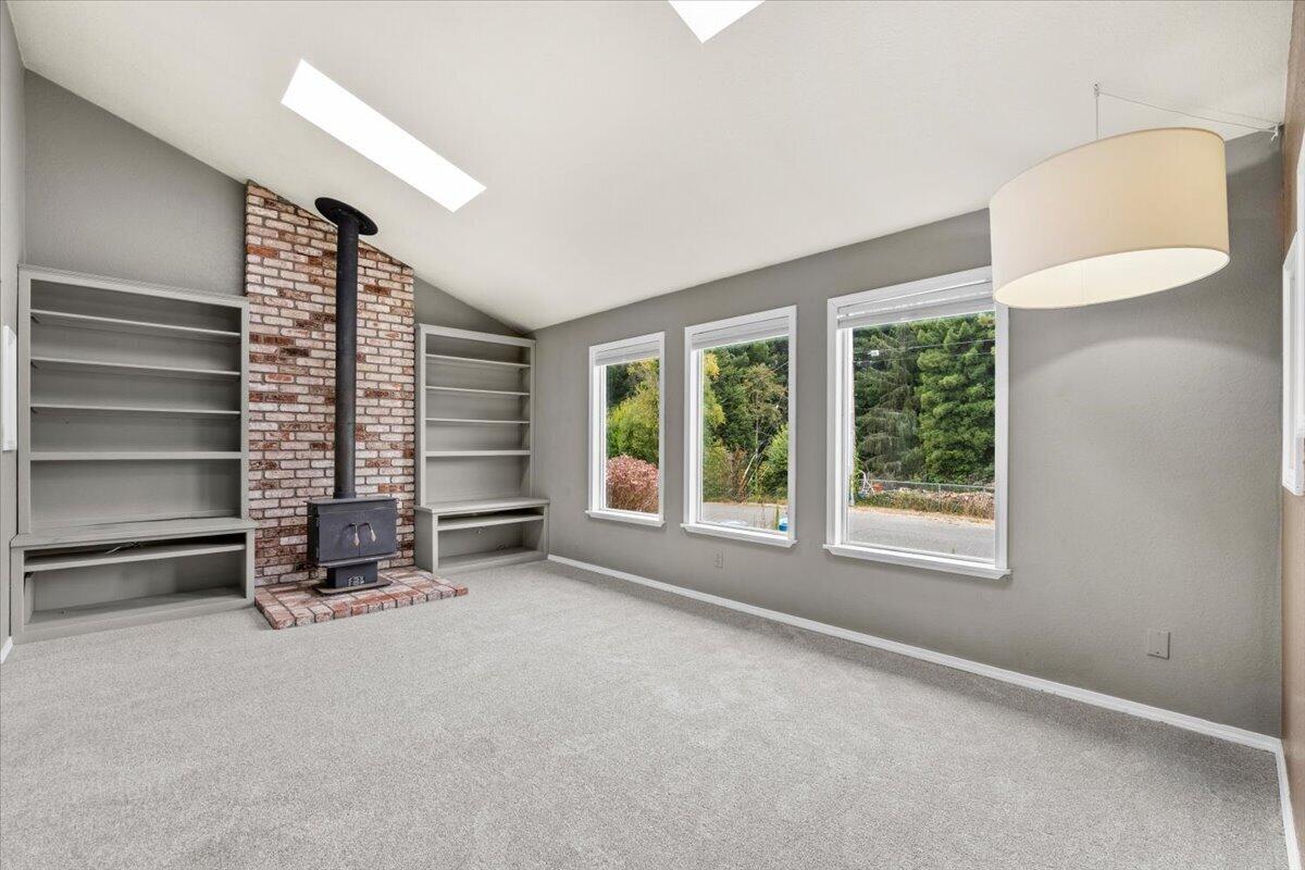 1400 Leslie Road