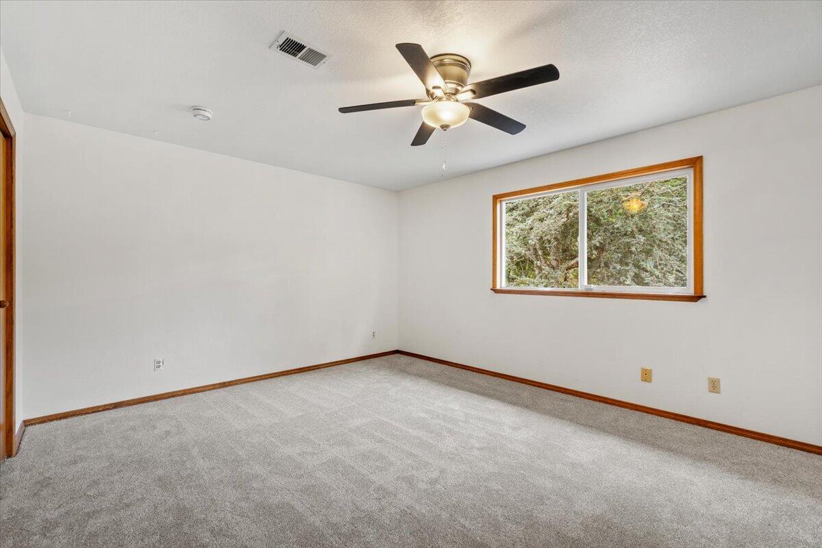 1400 Leslie Road