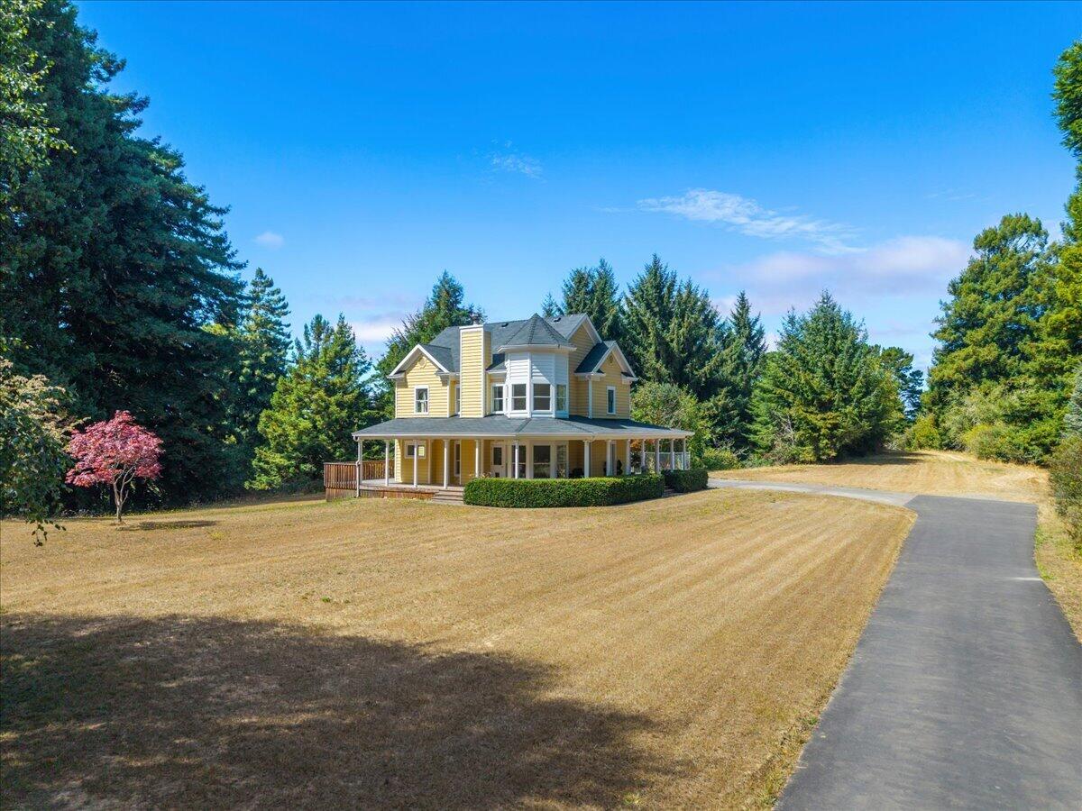 300 Antrim Lane