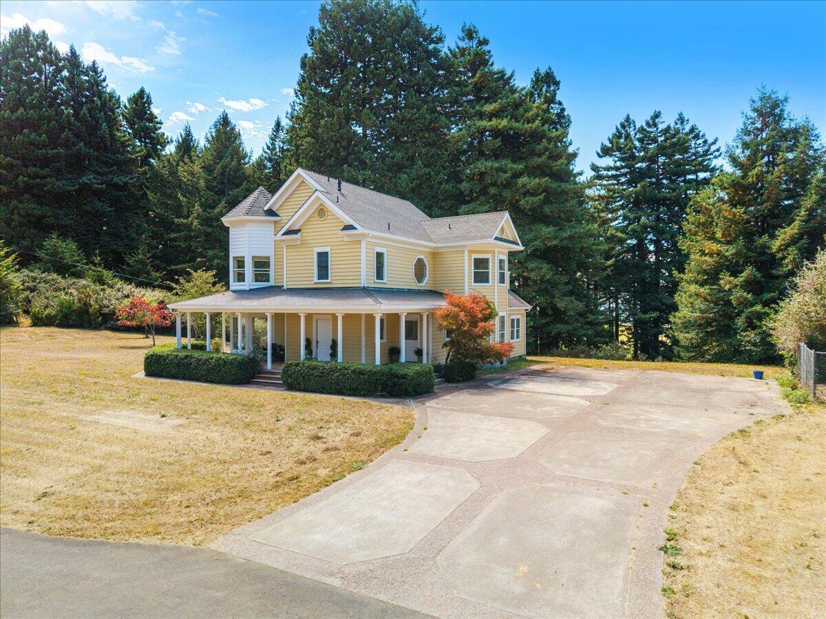 300 Antrim Lane