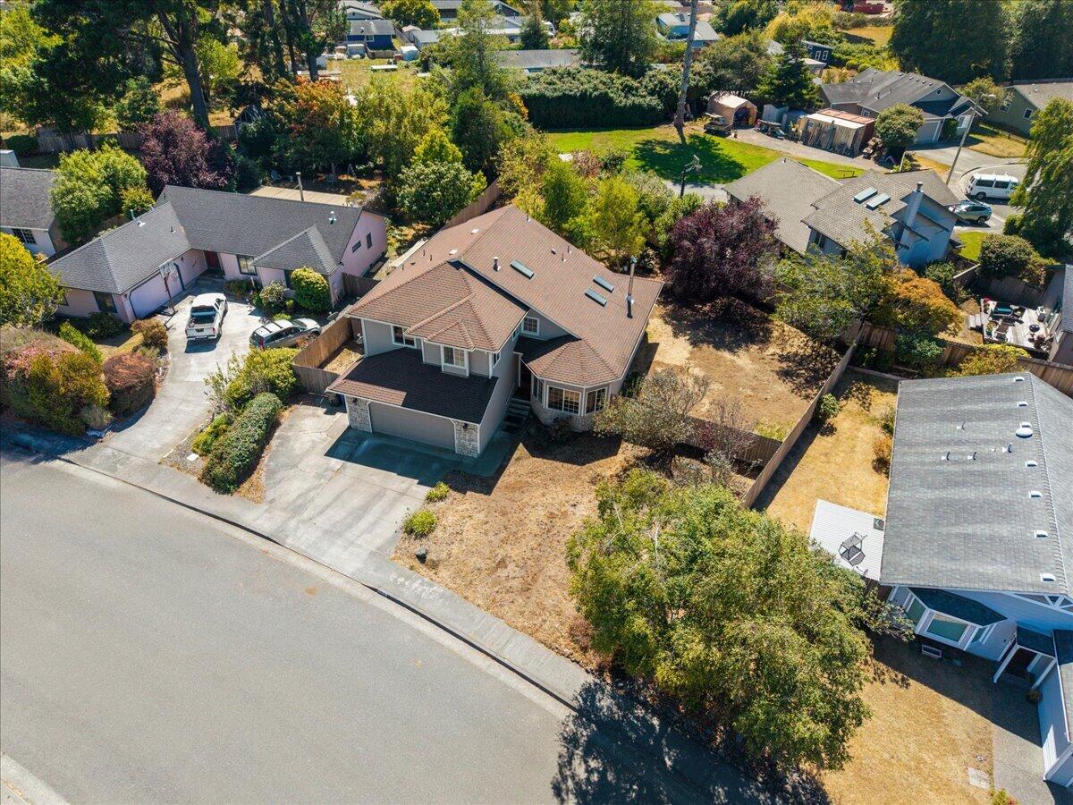 1810 Heartwood Drive, McKinleyville