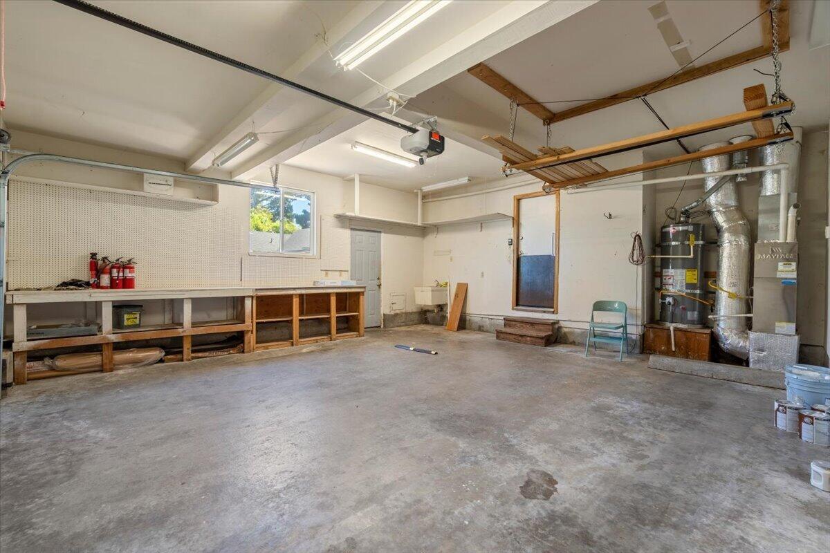 1810 Heartwood Drive, McKinleyville