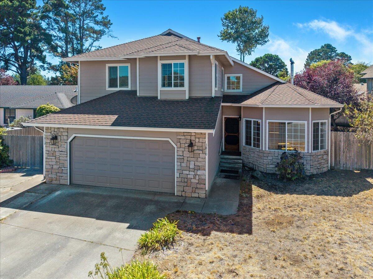 1810 Heartwood Drive, McKinleyville
