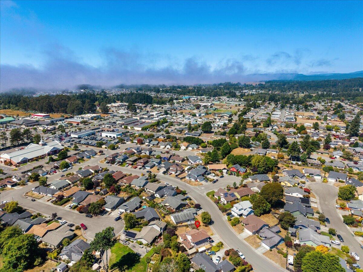 1810 Heartwood Drive, McKinleyville