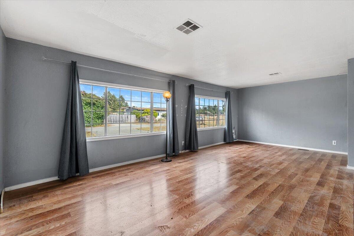 4520 Kjer Road, McKinleyville