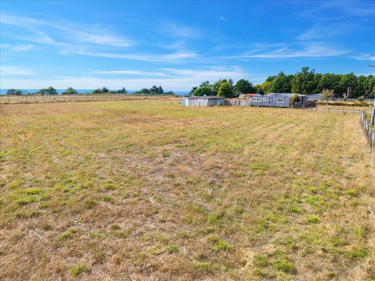 4520 Kjer Road, McKinleyville