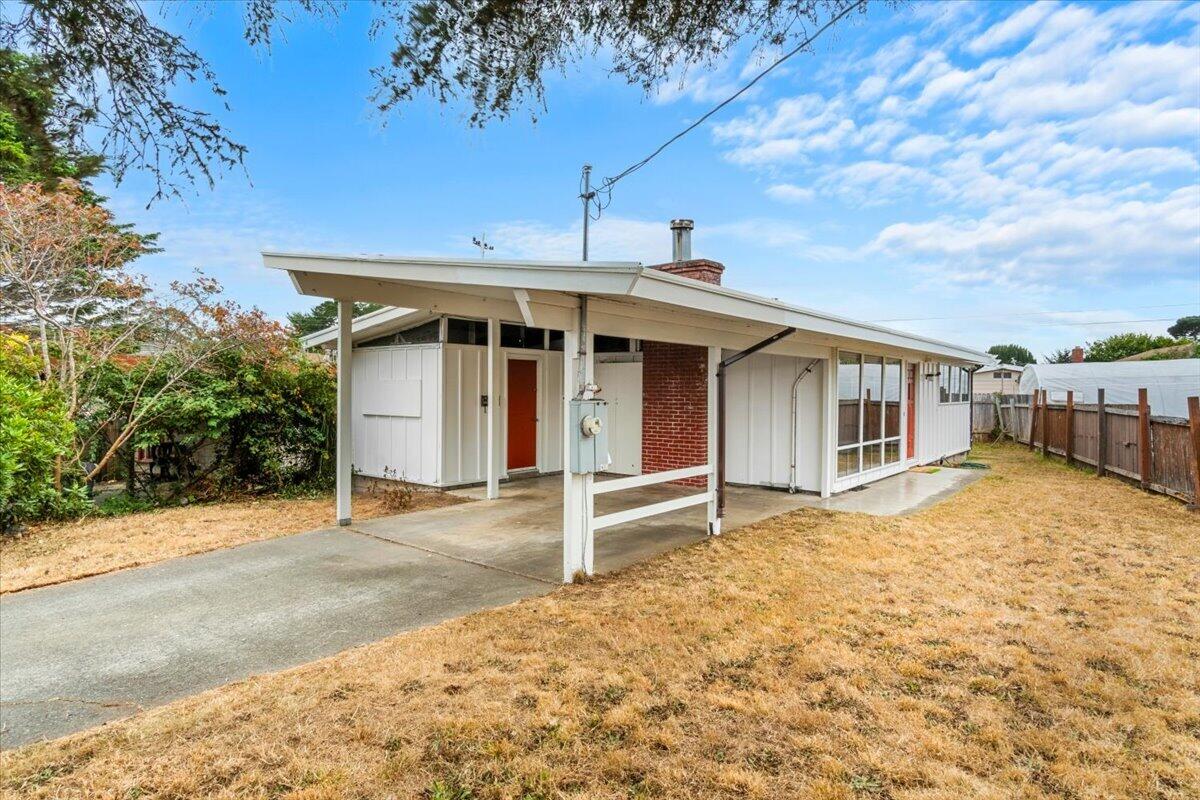3566 High Street