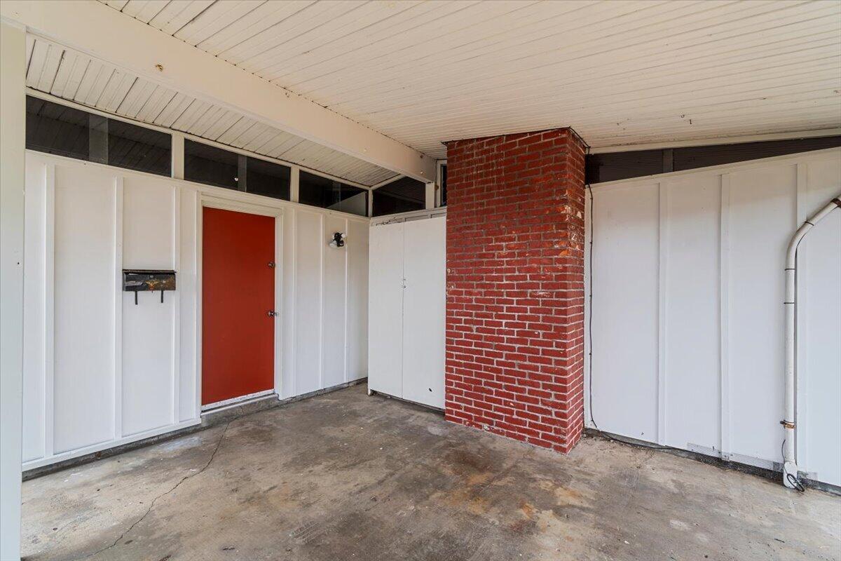 3566 High Street