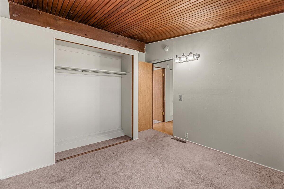 3566 High Street