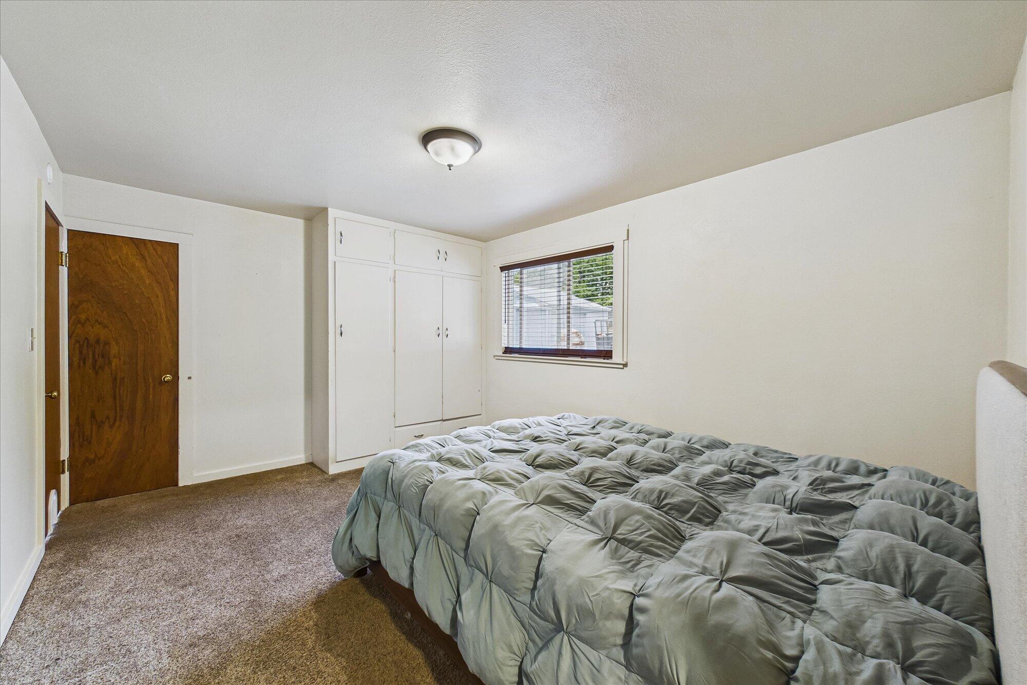 1318 Home Avenue