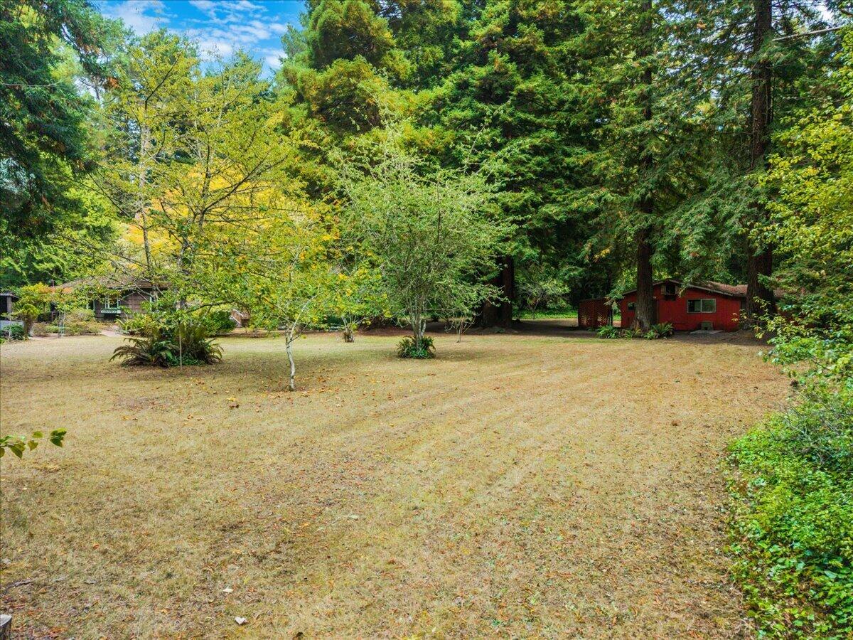 5170 Woodland Way