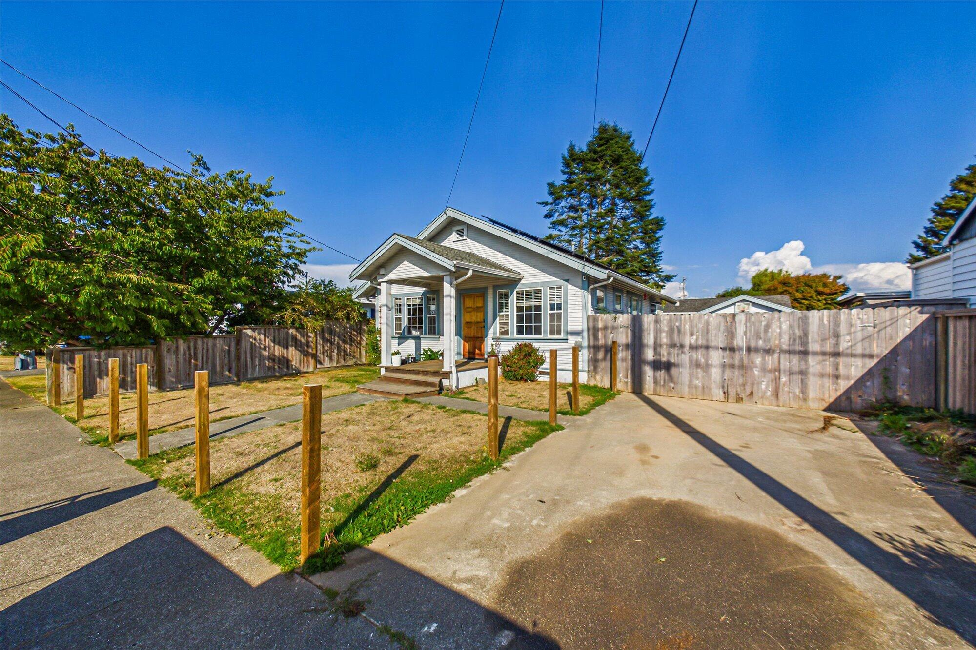 2917 C Street