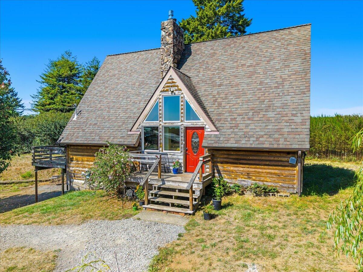 3767 Dows Prairie Road, McKinleyville