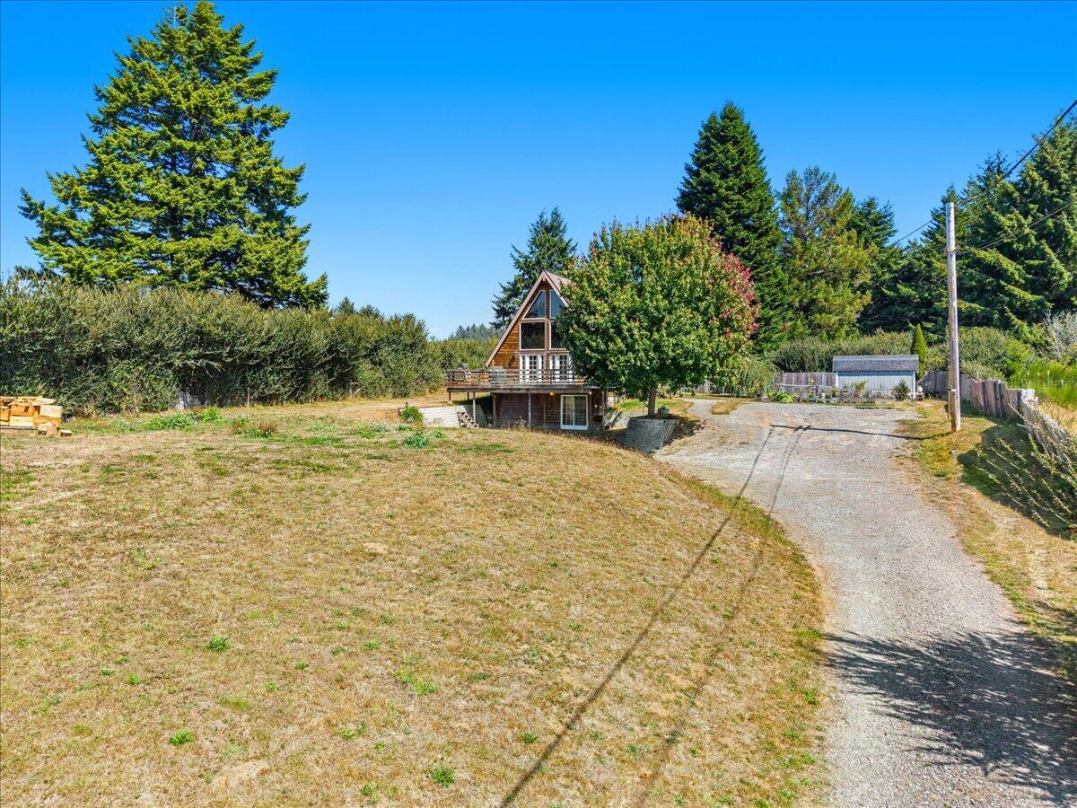 3767 Dows Prairie Road, McKinleyville