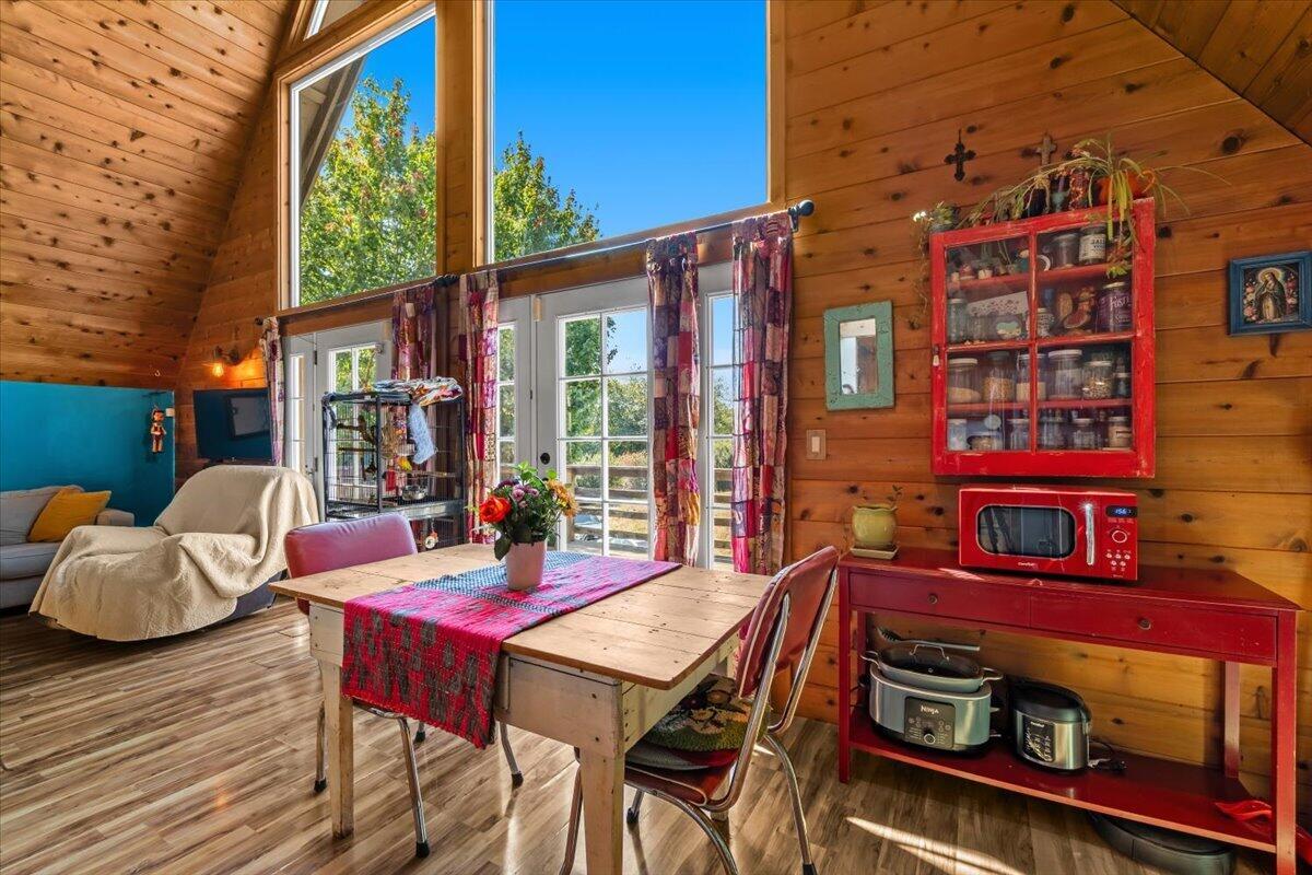 3767 Dows Prairie Road, McKinleyville