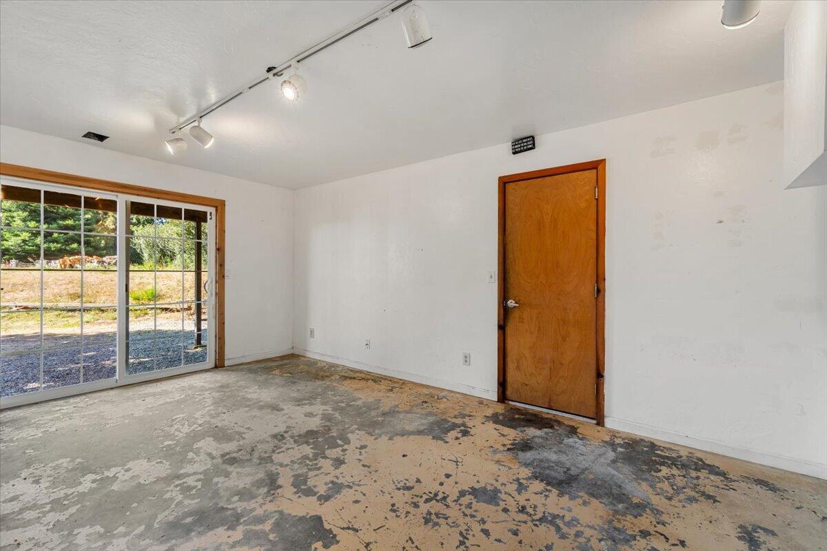 3767 Dows Prairie Road, McKinleyville