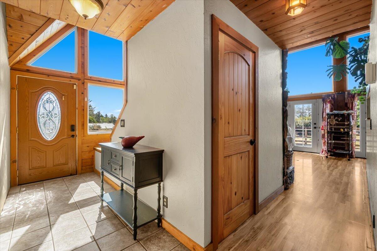 3767 Dows Prairie Road, McKinleyville