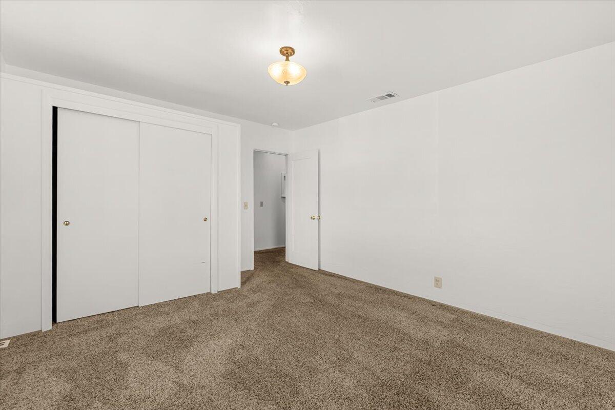 1704 I Street