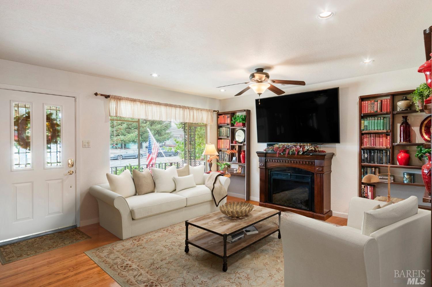 1105 Republic Ave