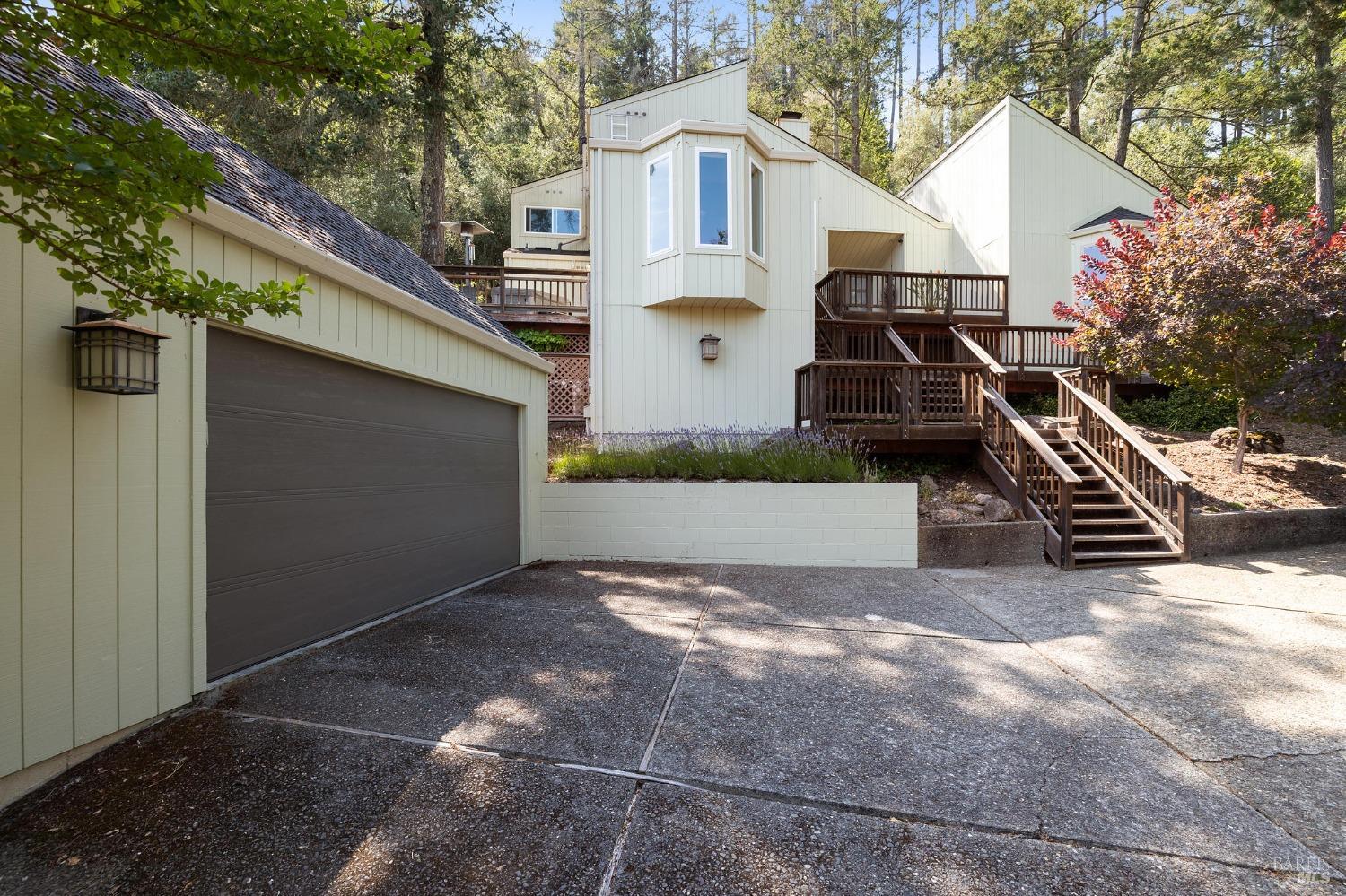 1869 Los Olivos Rd