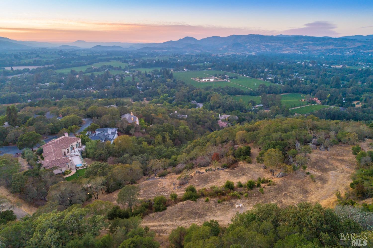 34 Old Coach Rd