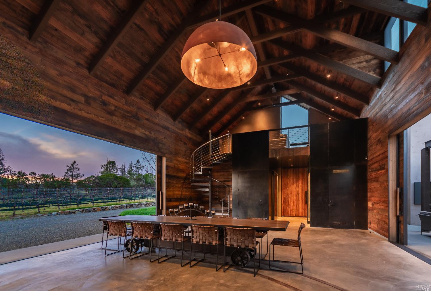 285 Howell Mountain Rd