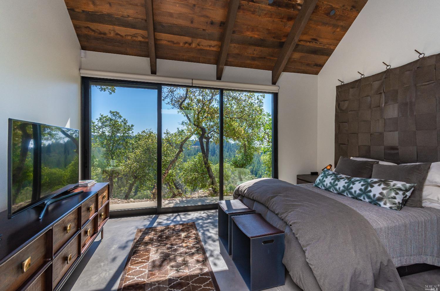 285 Howell Mountain Rd