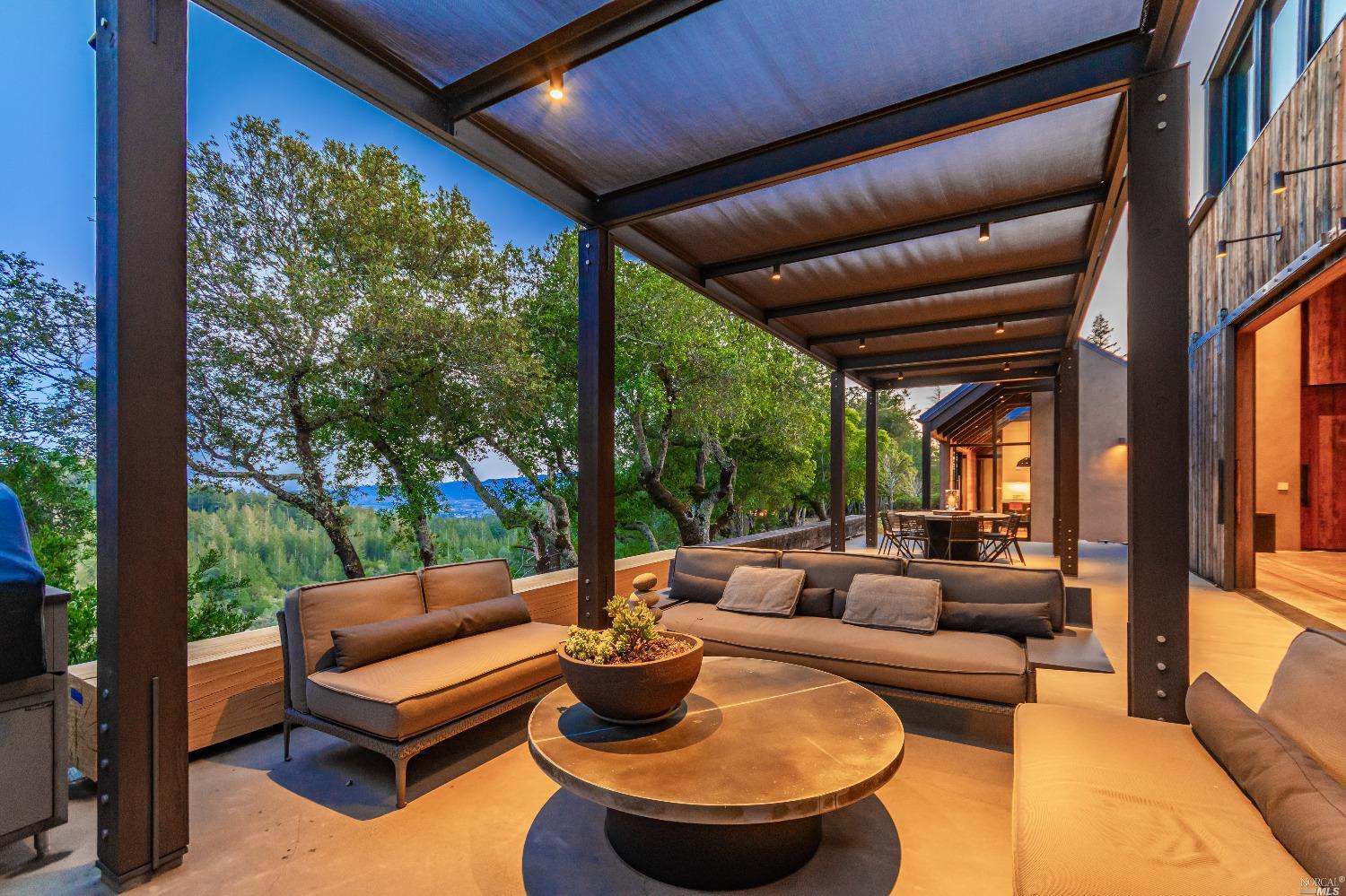 285 Howell Mountain Rd