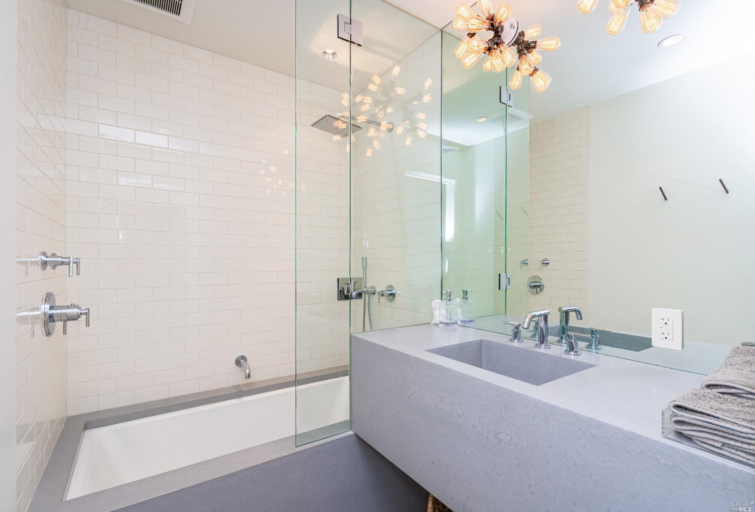 285 Howell Mountain Rd