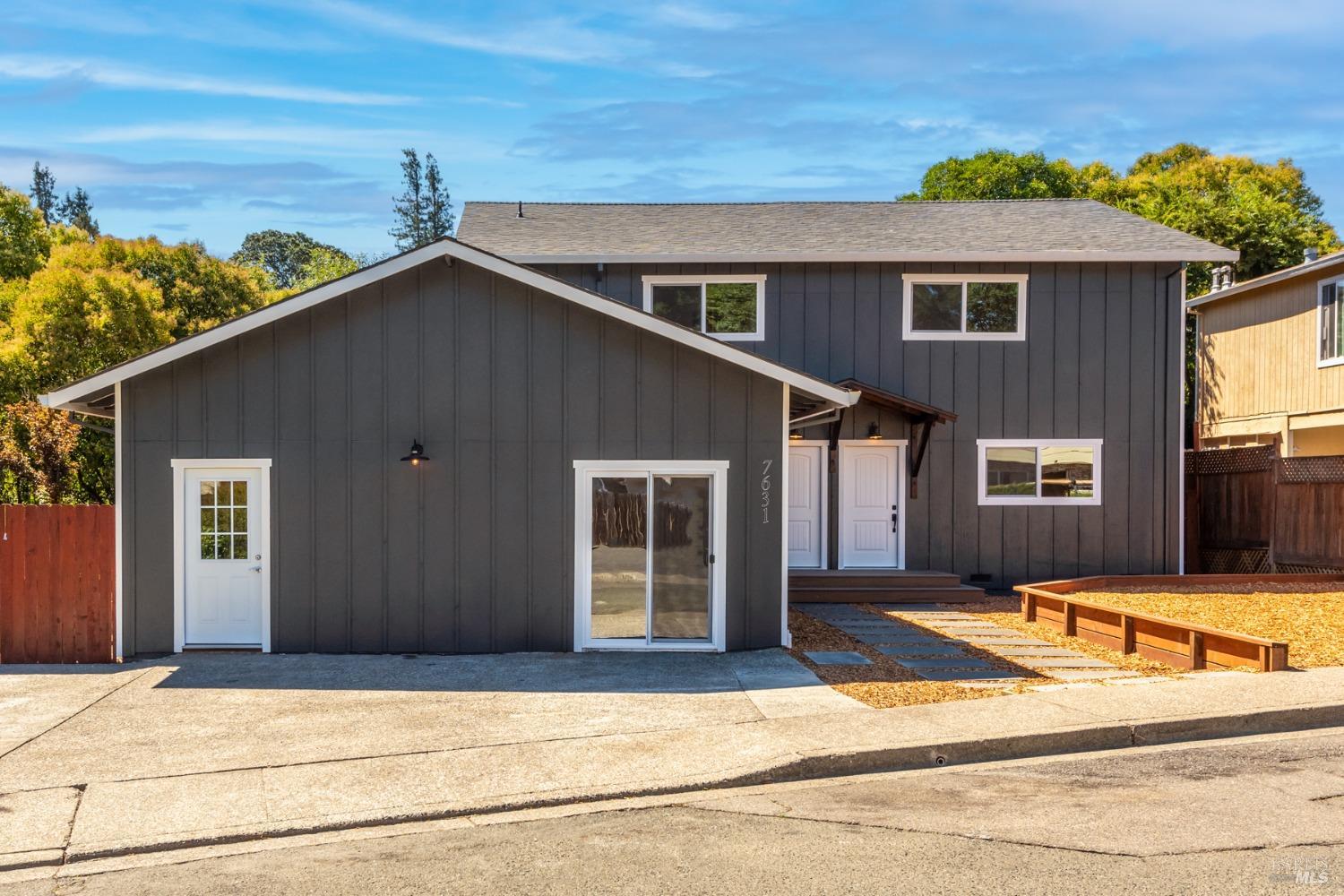 7631 Bately Ct