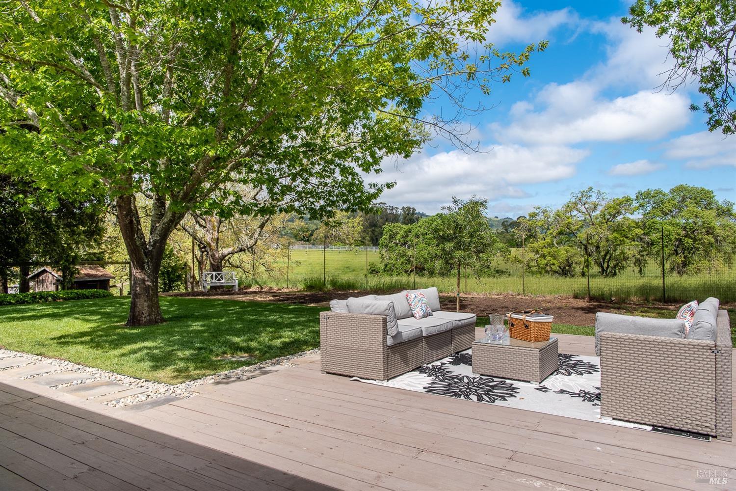4193 Sonoma Mountain Rd