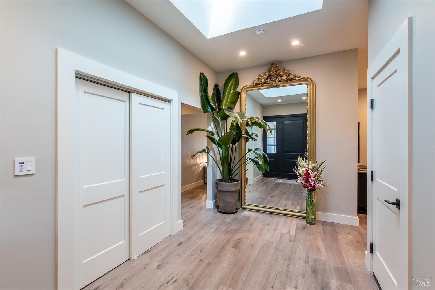 4193 Sonoma Mountain Rd