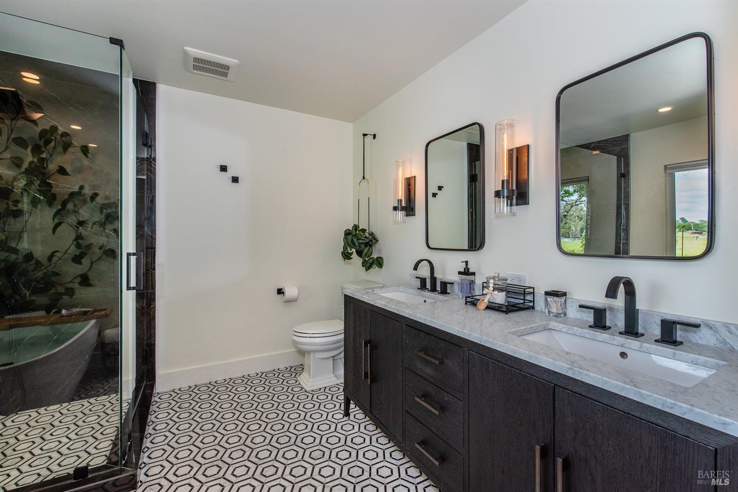 4193 Sonoma Mountain Rd